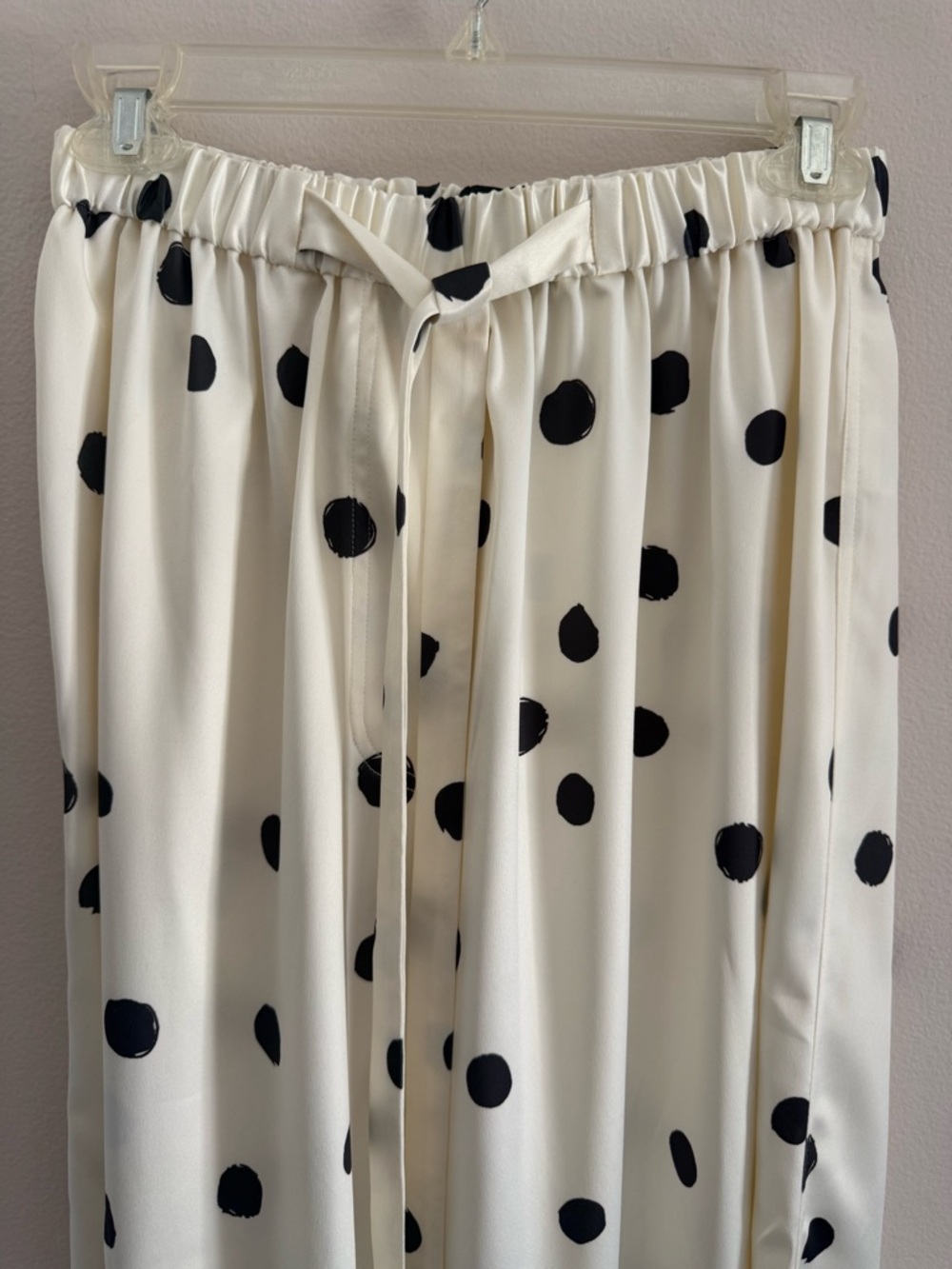 MIMI Women's Black and White/Ivory Polka Dot Button-Up Shirt And Pants Set - Picture 7 of 9